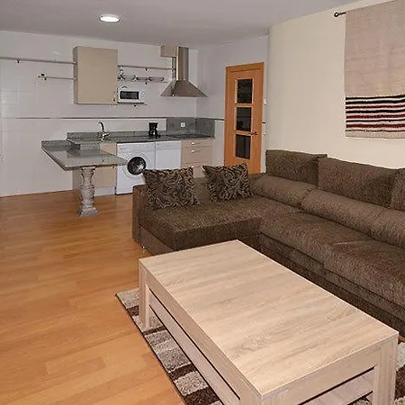 Turisticos Dormi2 Apartament *